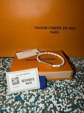 Louis Vuitton White Multicolor Monogram Confidential Bracelet Size 19